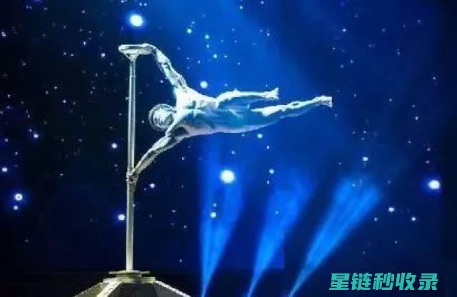 《高空漫步：感受风驰电掣般的行走体验》 (高空漫步视频)