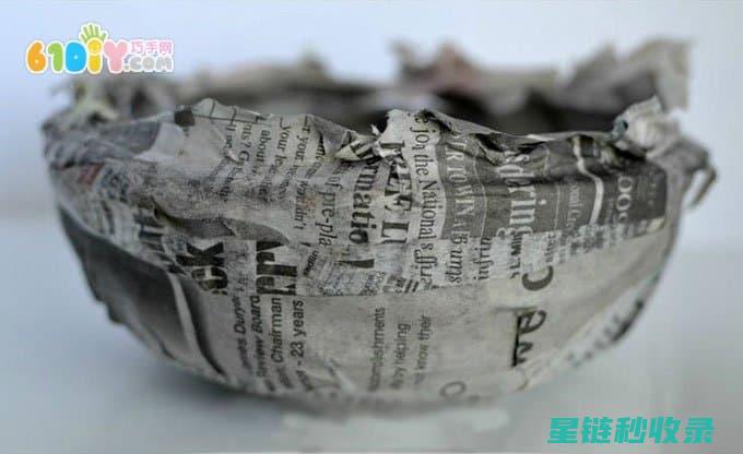 旧报纸DIY：让家更具创意与个性的秘密武器 (旧报纸diy过年糖果盒)